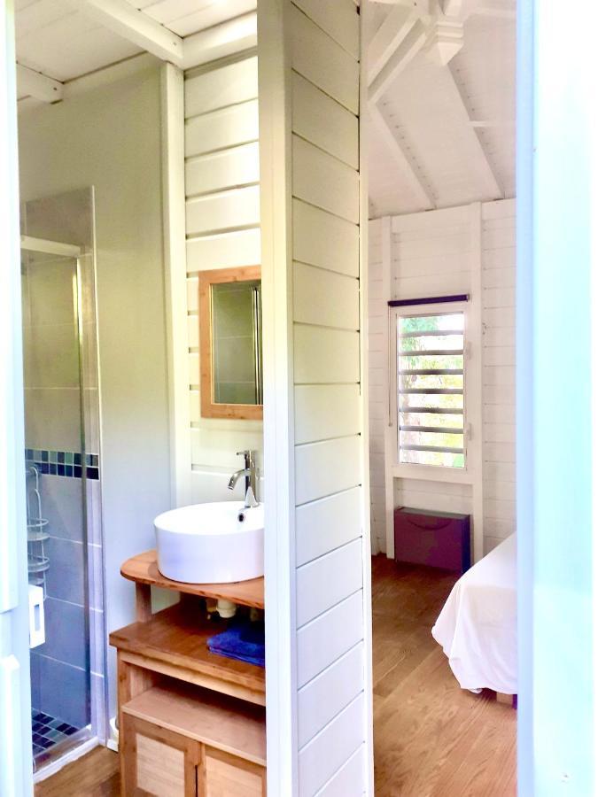 Le Surf Lodge, Chambre Avec Vue Mer Dans Un Ecrin De Verdure Deshaies Exterior foto