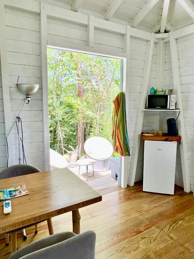 Le Surf Lodge, Chambre Avec Vue Mer Dans Un Ecrin De Verdure Deshaies Exterior foto